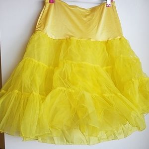 Yellow petticoat PinUp/Rockabilly/Halloween